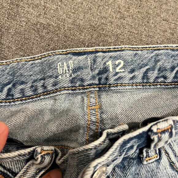 Girls Denim Bermuda Shorts 3 Pairs Lot - Size 11-13 - Gap & H&M - Picture 4 of 6